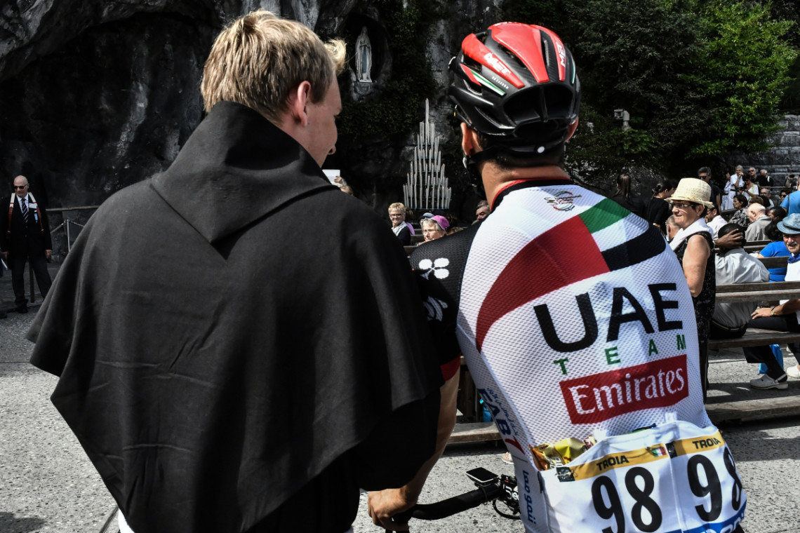 cyclist tour de france 09